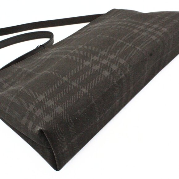 Authentic Burberry London NWT Gray Charcoal Leather Canvas Shoulder Bag - Picture 8 of 16